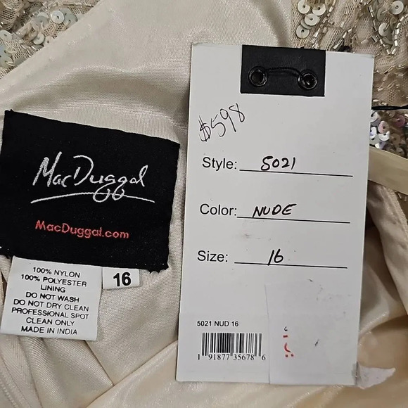 Mac Duggal GEOMETRIC EMBELLISHED EVENING GOWN Sz 16 - Picture 3 of 12